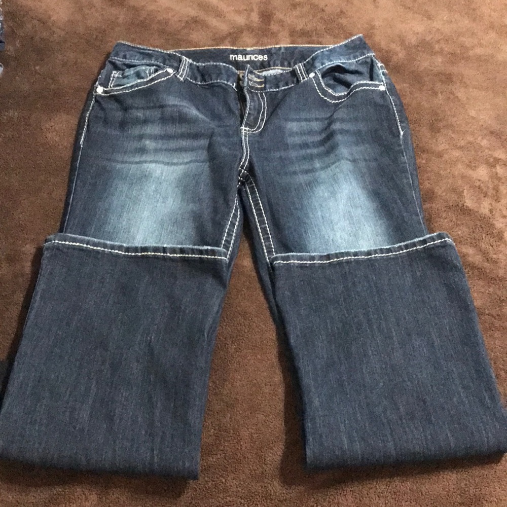 Maurices jeans